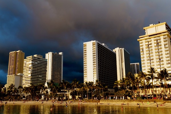 11_Storm coming.jpg 11 Storm coming